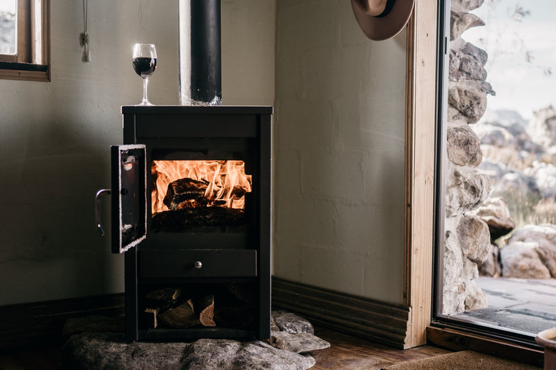 What to Look for When Purchasing a Wood Burning Stove