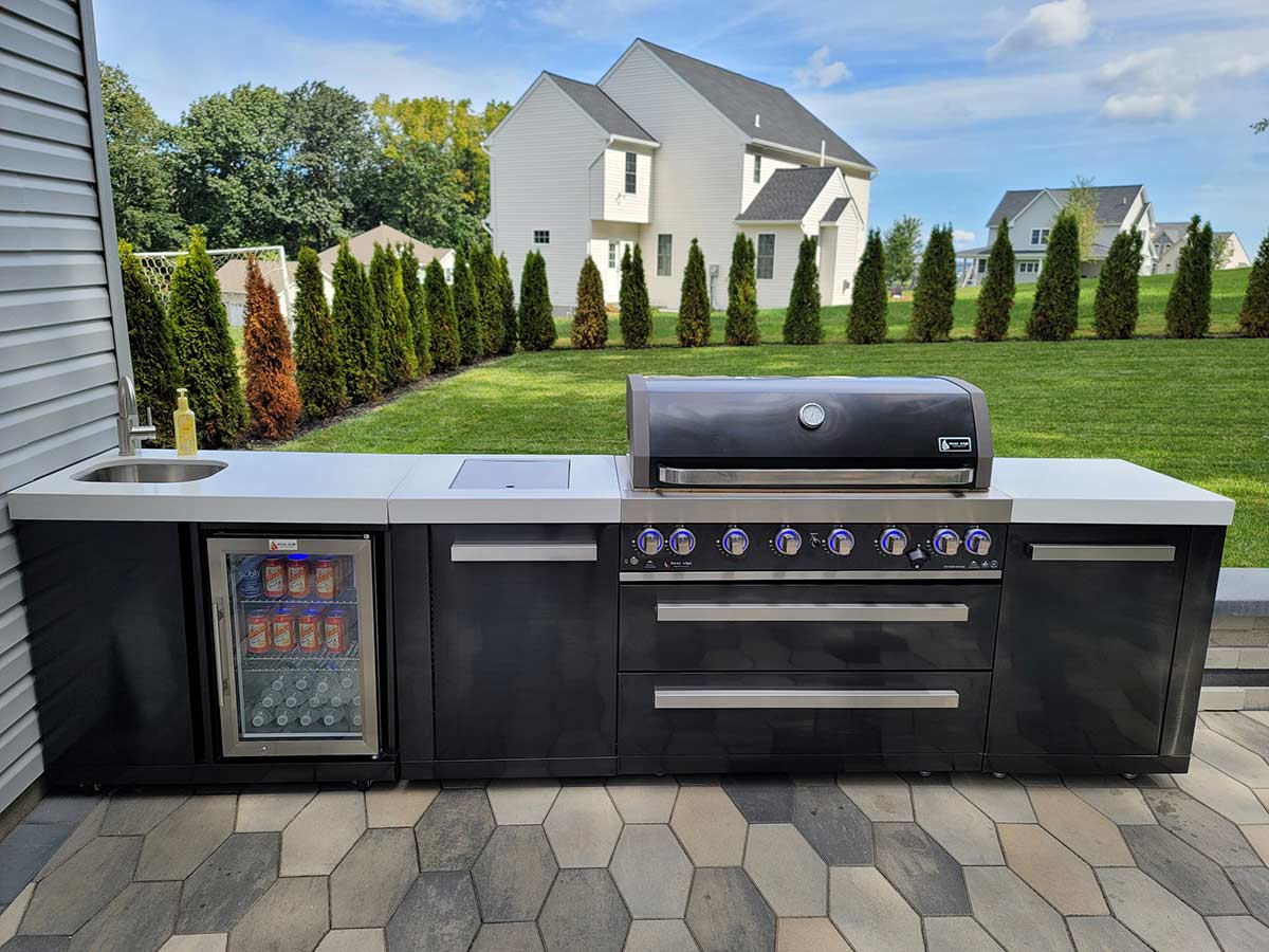 Mont Alpi outdoor kitchen