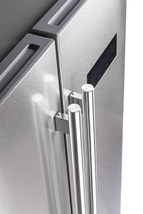 Close-up of the handles on the FORNO 33-inch side-by-side refrigerator in stainless steel, showcasing the ergonomic design and brushed metal finish.