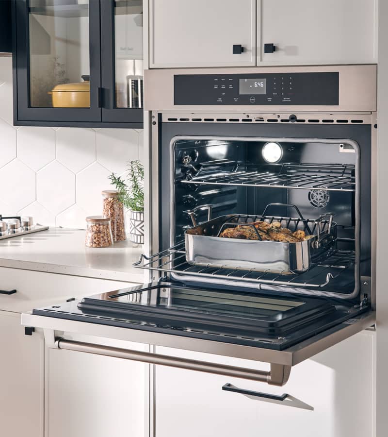 Thor Kitchen 30-Inch Professional Self-Cleaning Electric Wall Oven in Stainless HEW3001