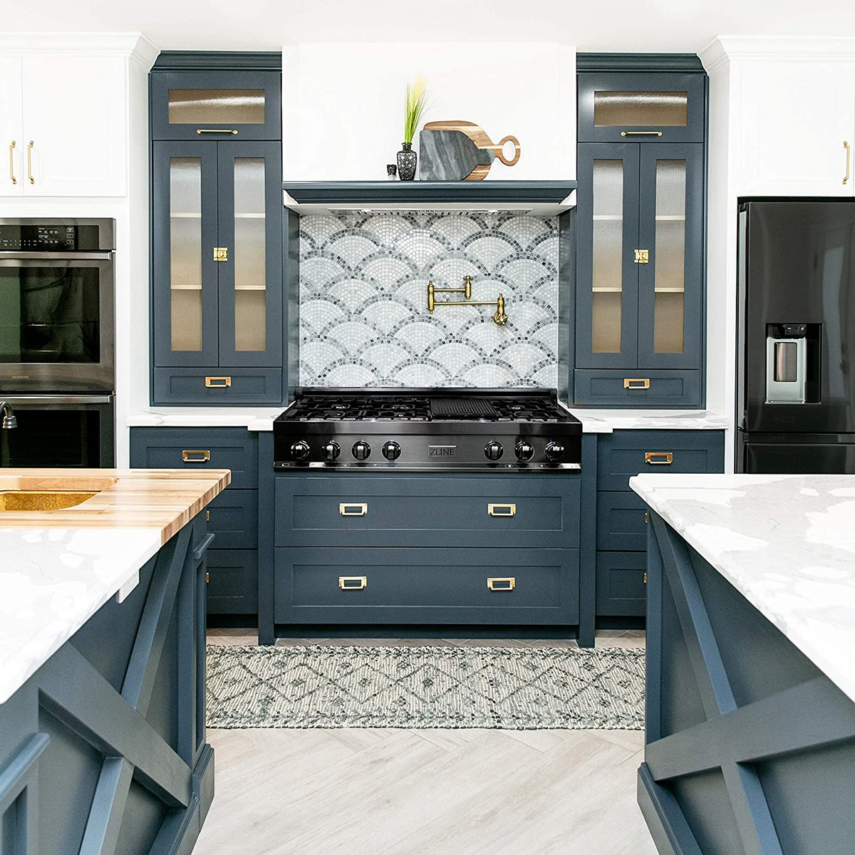 ZLINE 48” Professional Porcelain Rangetop in Black Stainless with 7 Gas Burners