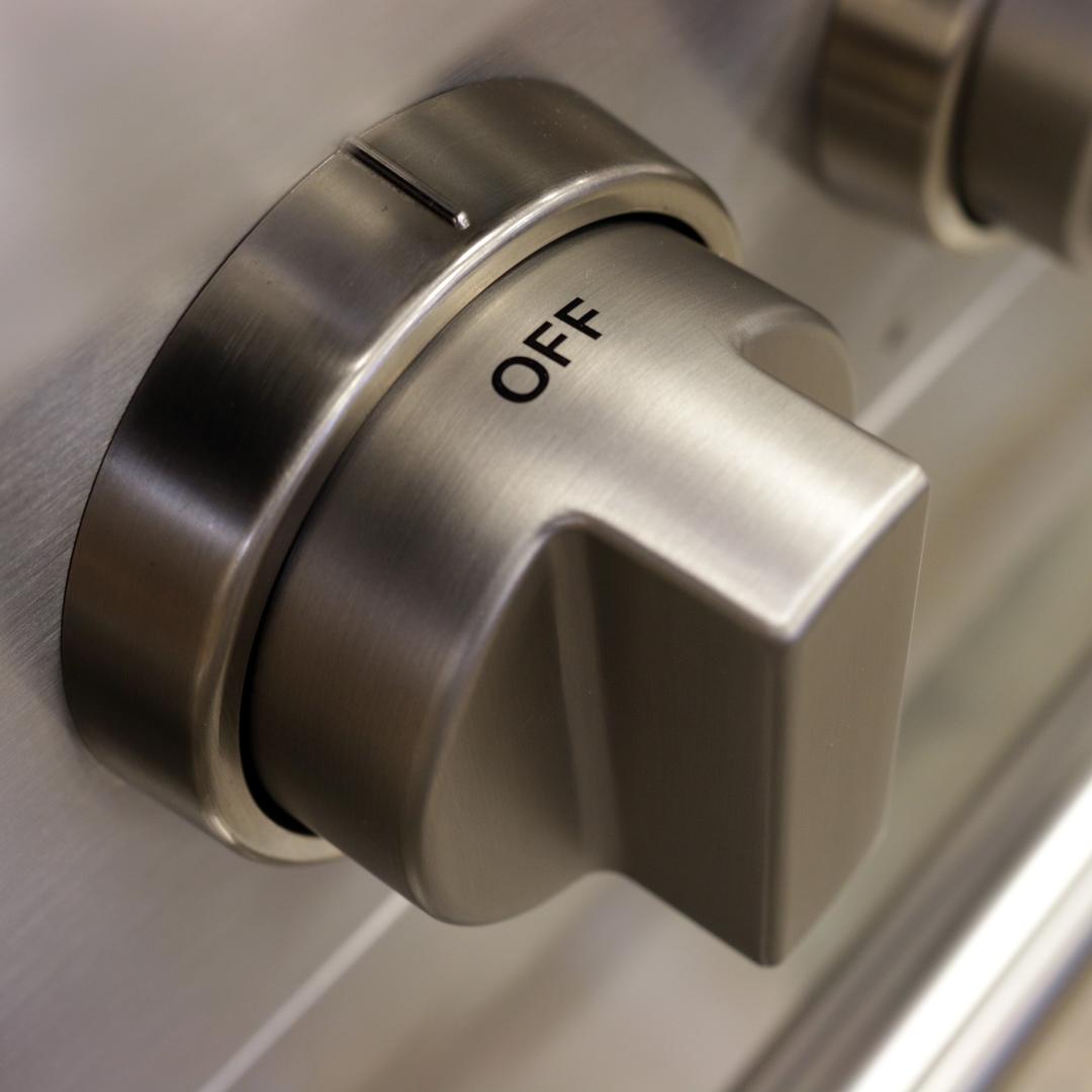 Kucht 48-Inch Gas Rangetop with Griddle in Stainless Steel (KRT481GU) - MyBBQDirect