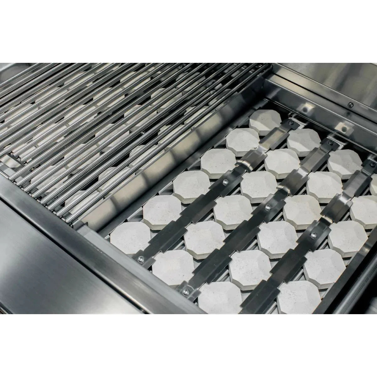 Summerset Alturi 36" Built-in Grill Natural Gas or Liquid Propane - ALT36T - MyBBQDirect