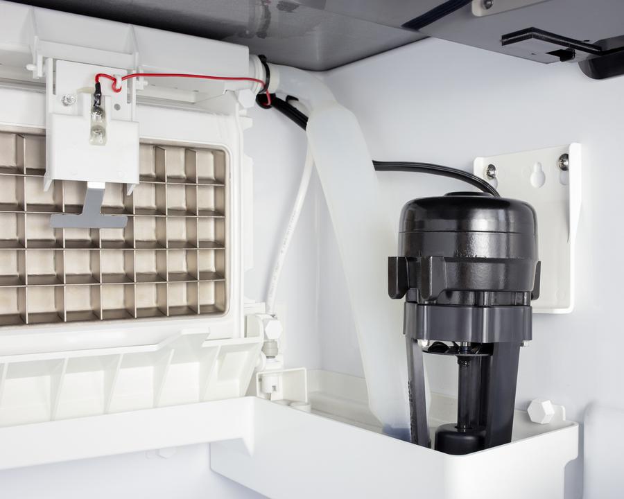Summit 100 lb. Commercial Icemaker ADA Compliant - BIM100ADA - MyBBQDirect