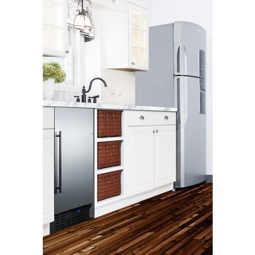 Summit 18" 8 lb. Drain-Free Icemaker ADA Compliant - BIM18SSADA - MyBBQDirect