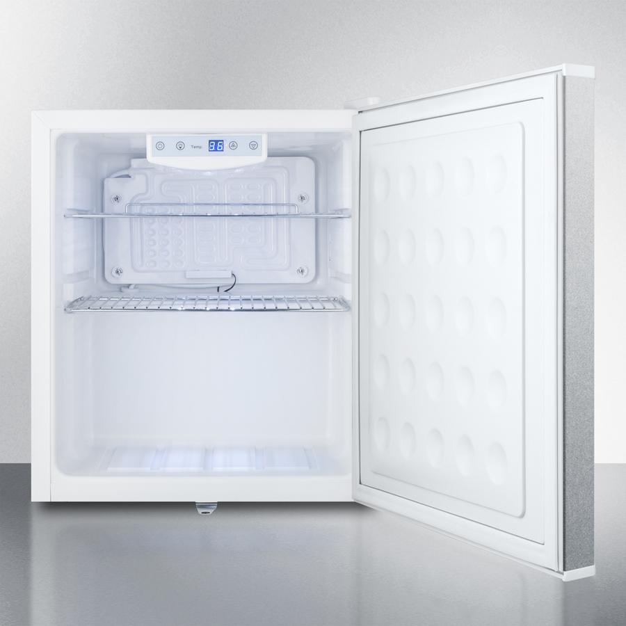 Summit Compact All-Refrigerator in White with Digital Thermostat - FFAR25L7SS - MyBBQDirect