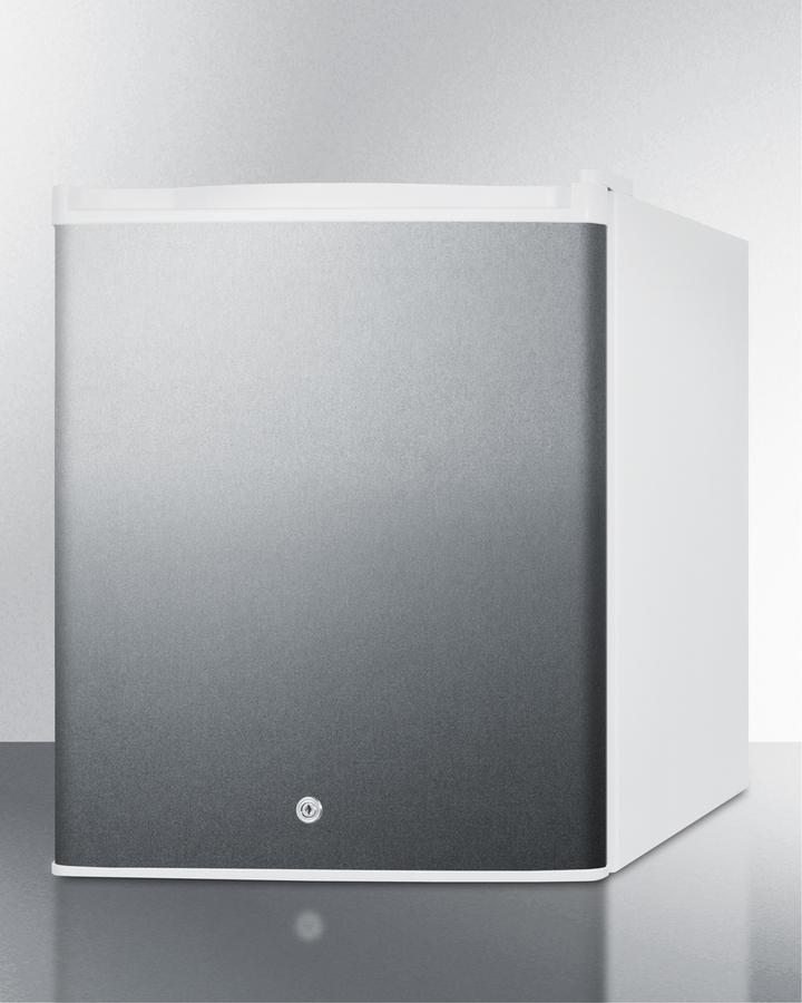 Summit Compact All-Refrigerator in White with Digital Thermostat - FFAR25L7SS - MyBBQDirect