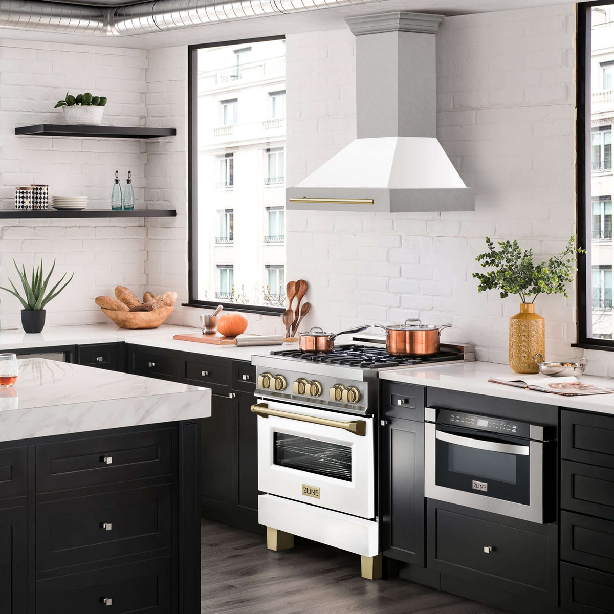 30 in. ZLINE Autograph Edition Fingerprint Resistant Stainless Steel Range Hood with White Matte Shell and Accented Handle (8654SNZ-WM30) - MyBBQDirect