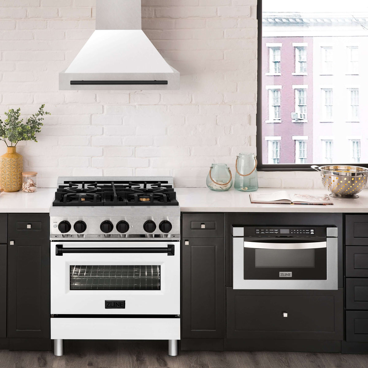 30 in. ZLINE Autograph Edition Fingerprint Resistant Stainless Steel Range Hood with White Matte Shell and Accented Handle (8654SNZ-WM30) - MyBBQDirect