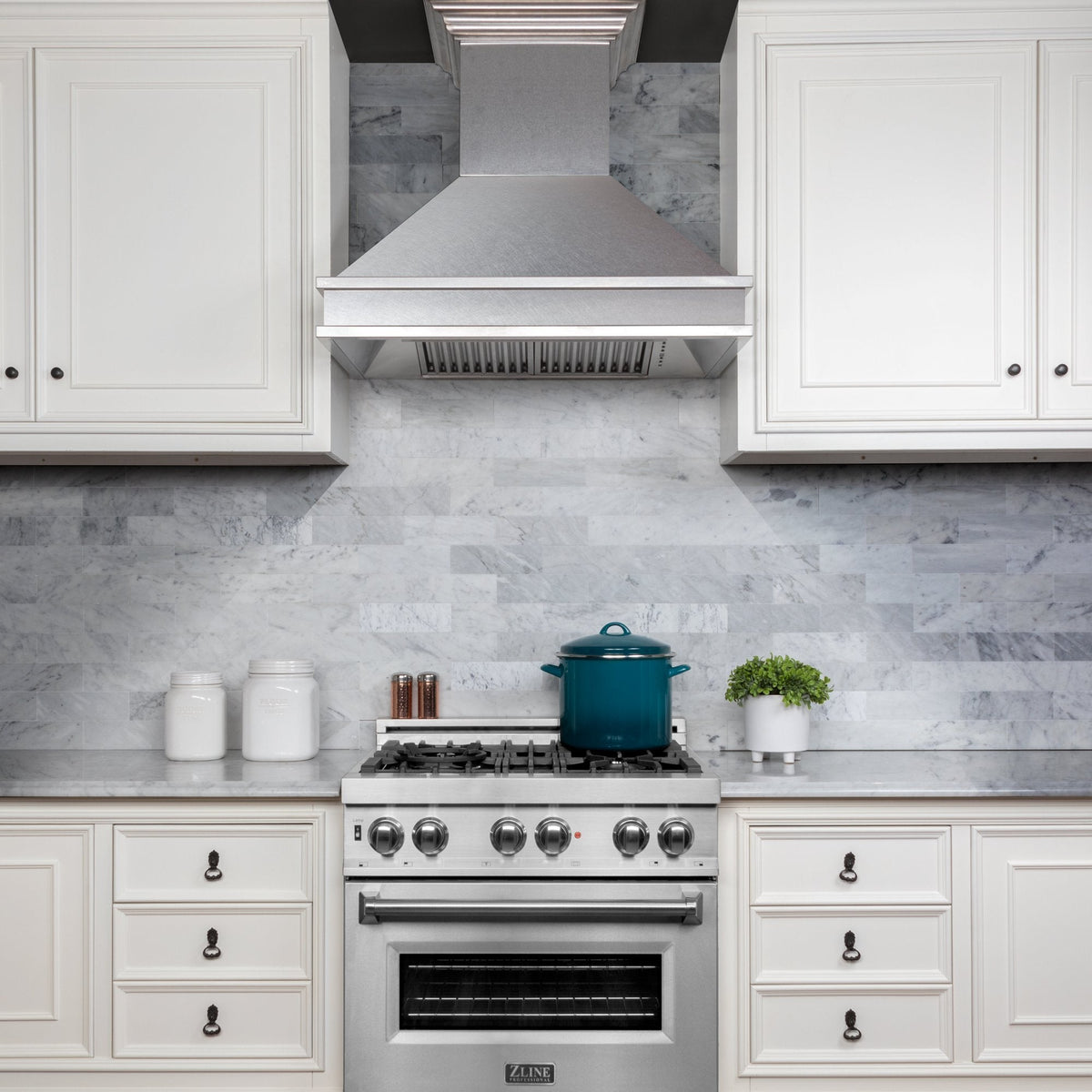 ZLINE Designer Series Fingerprint Resistant Wall Mount Range Hood (8656S) - MyBBQDirect