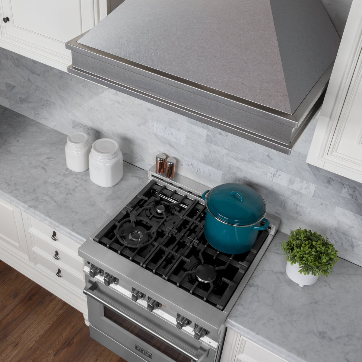 ZLINE Designer Series Fingerprint Resistant Wall Mount Range Hood (8656S) - MyBBQDirect