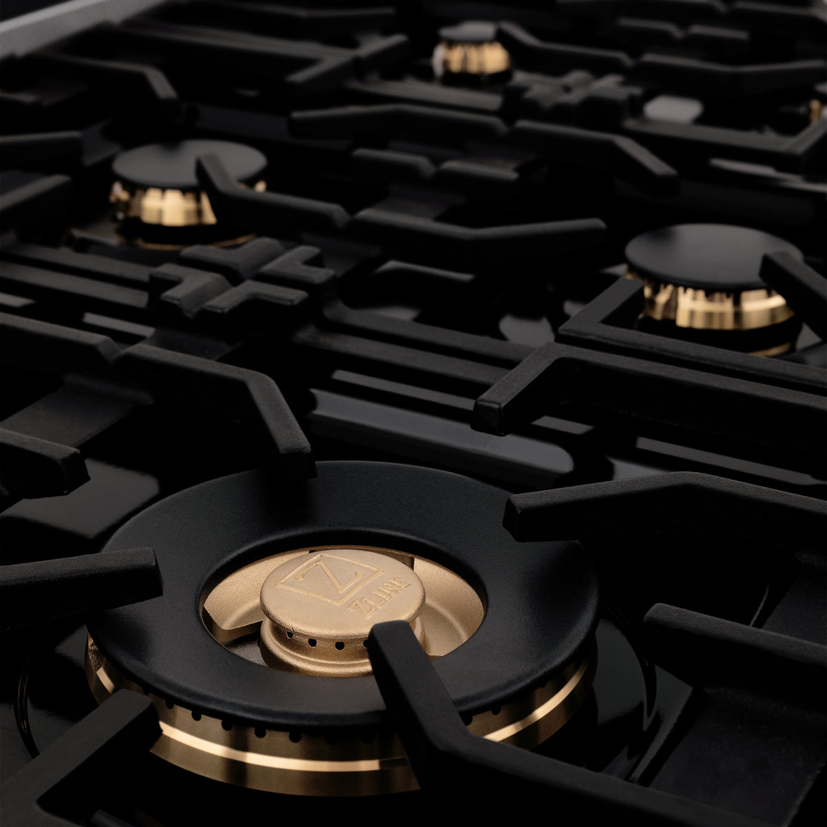 ZLINE 36 in. Professional Dual Fuel Range in Fingerprint Resistant Stainless Steel with Brass Burners and Reversible Griddle (RAS-SN-BR-GR-36) - MyBBQDirect