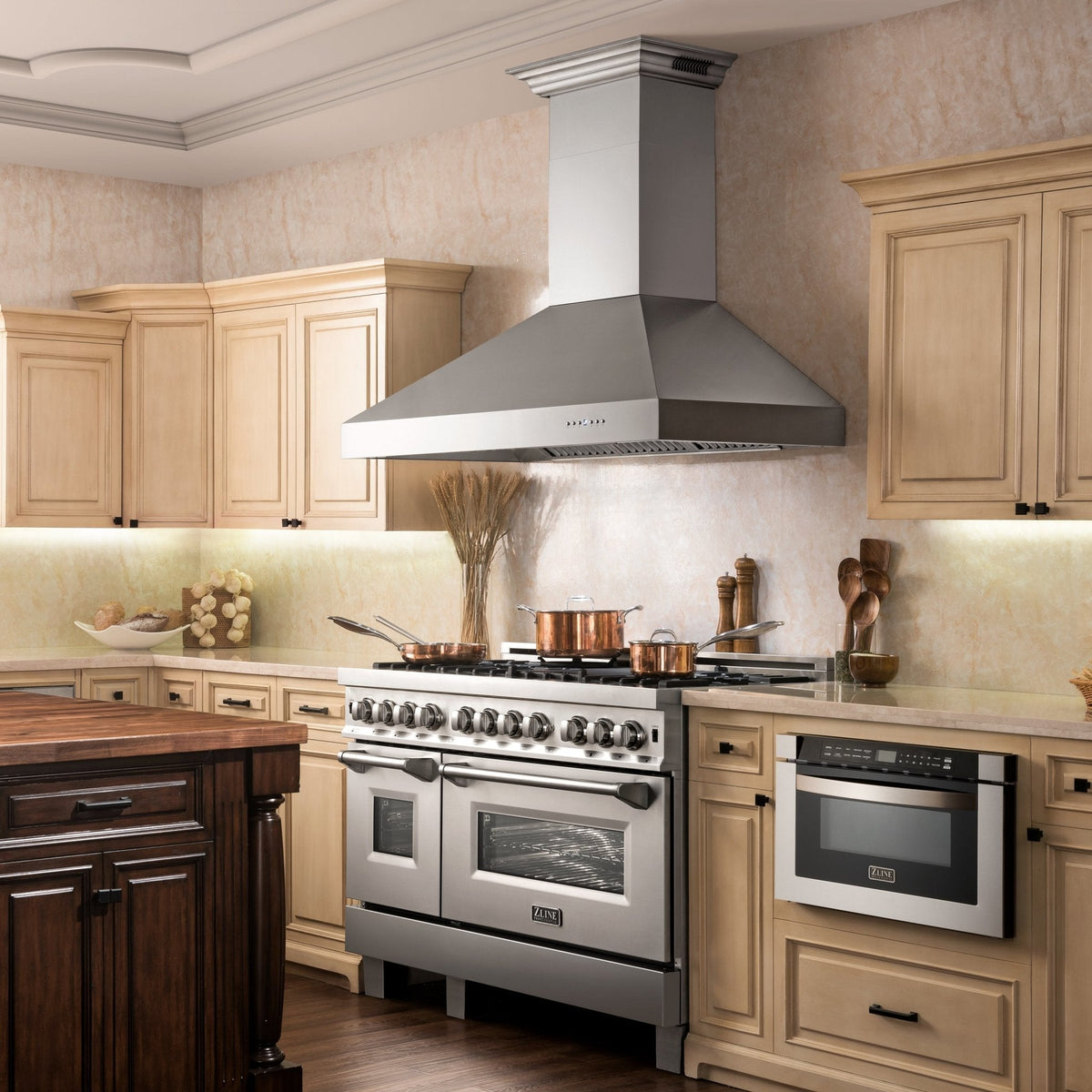 ZLINE Ducted Vent Wall Mount Range Hood in Stainless Steel with Built-in ZLINE CrownSound Bluetooth Speakers (667CRN-BT) - MyBBQDirect