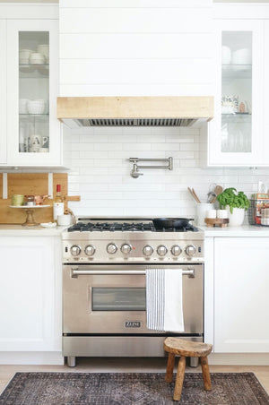 ZLINE Ducted Wall Mount Range Hood Insert in Stainless Steel (721) - MyBBQDirect