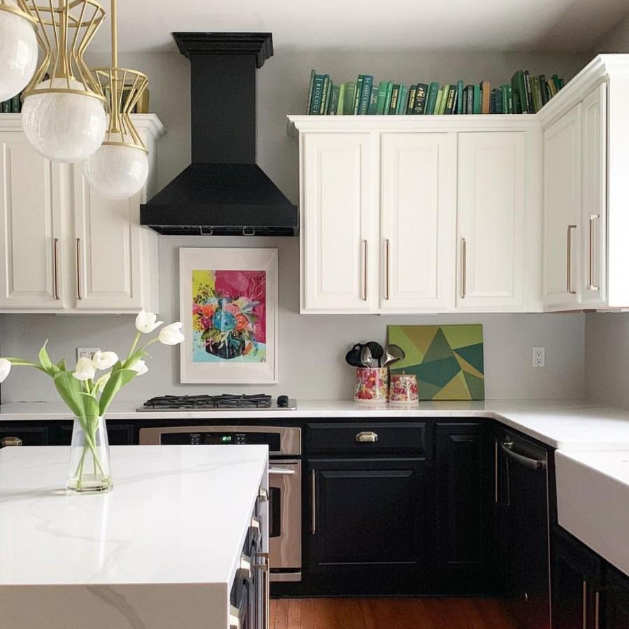 ZLINE Convertible Vent Wooden Wall Mount Range Hood in Black (KBCC) - MyBBQDirect